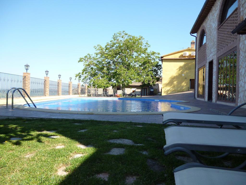 Country House Le Vedute Trevi Room photo